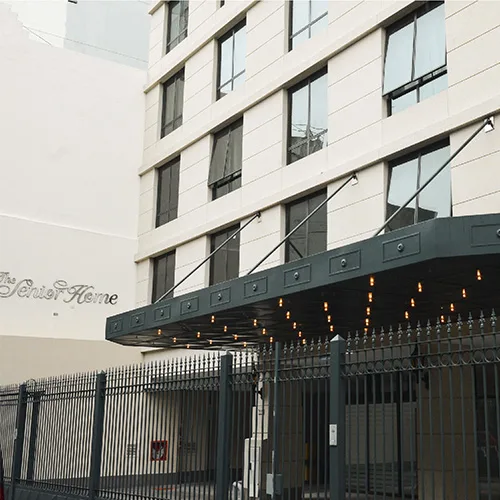 fachada de "the senior home" | the senior group