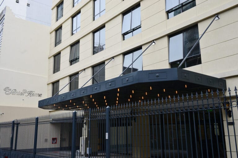 entrada principal the senior home | the senior group