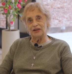 testimonio de nélida | the senior group