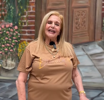 testimonio de julia the senior group